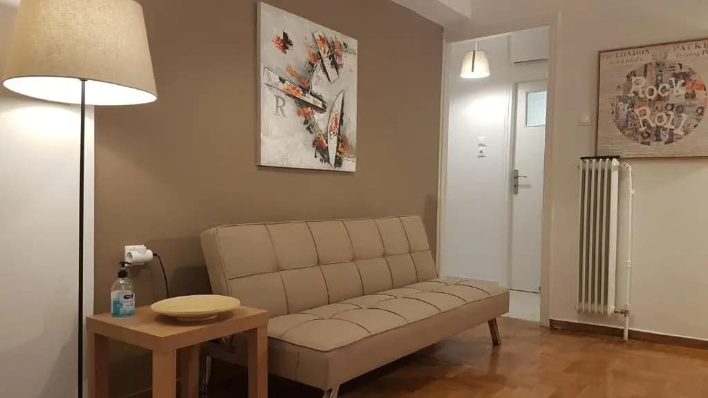 Petrol Apartment- Athens Center, 4 BD, 1 BATH - photo 9