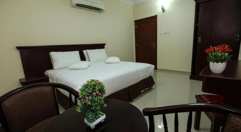 Jarzez Hotel Apartments - photo 6