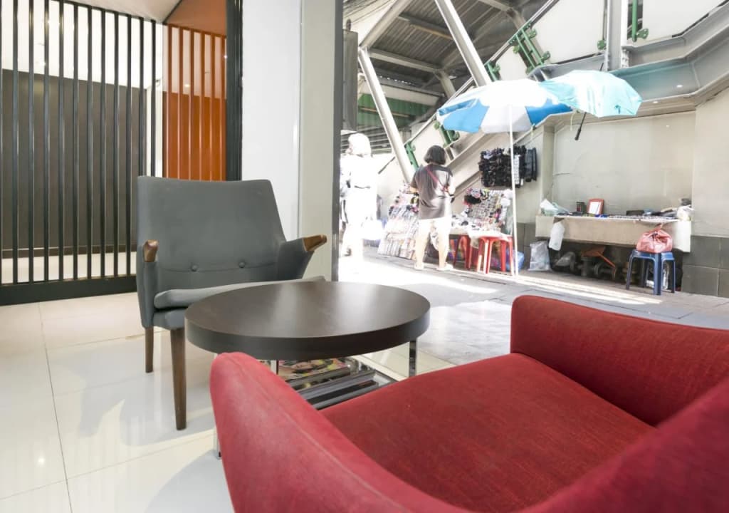24 Inn at BTS Phrom Phong - photo 15