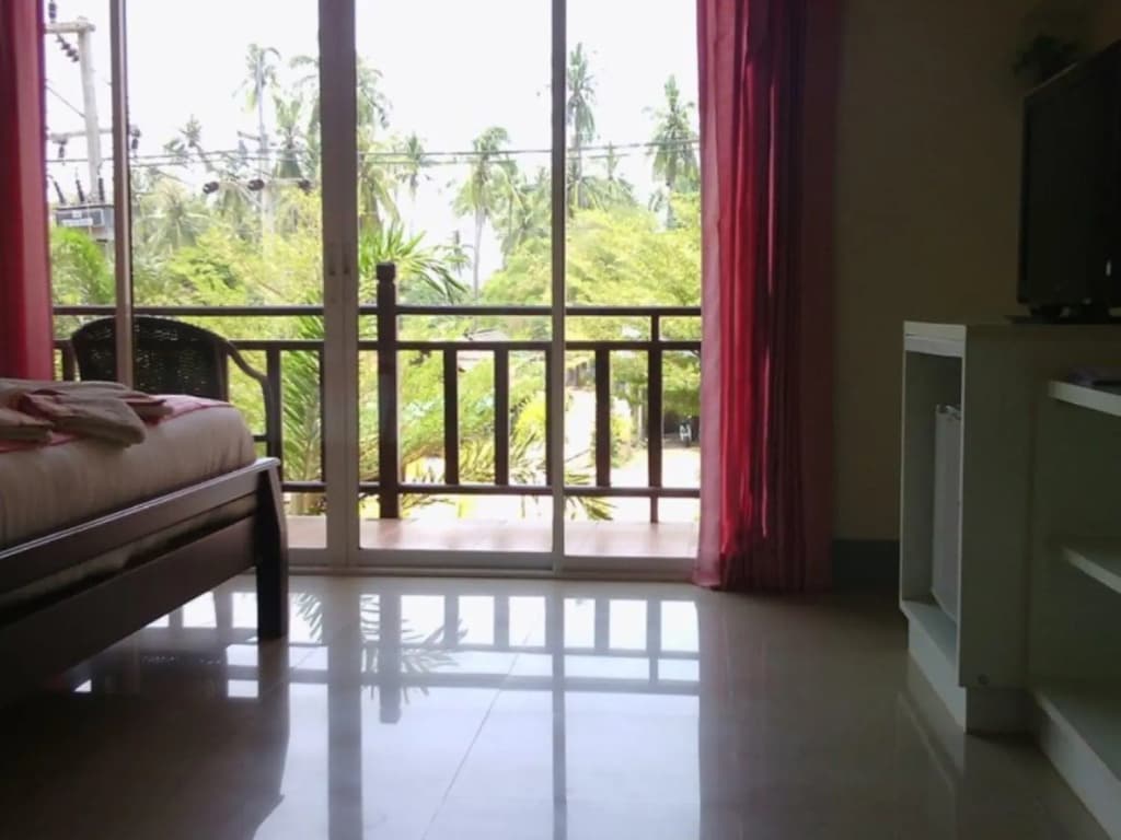 Lanta Just Come Hotel (SHA Plus+) - photo 6