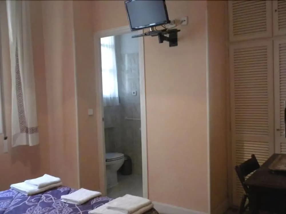 Hostal San Martin - photo 4