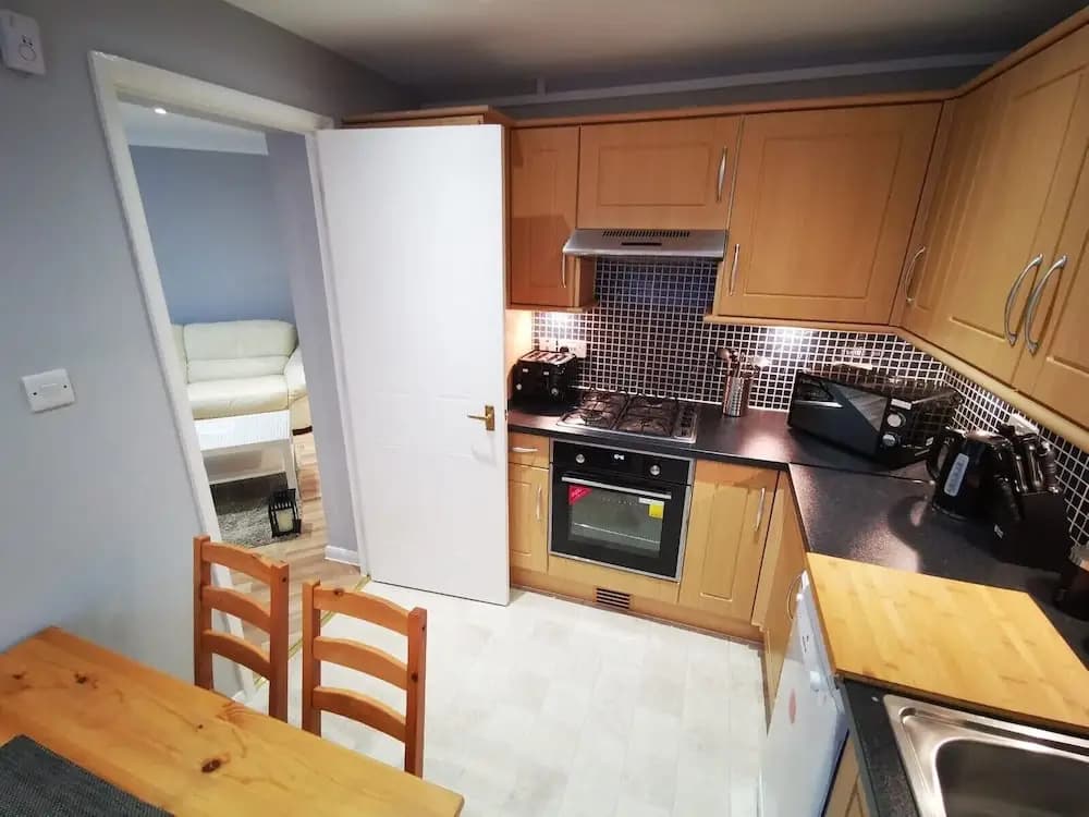 McDonald Road Apartment - photo 14