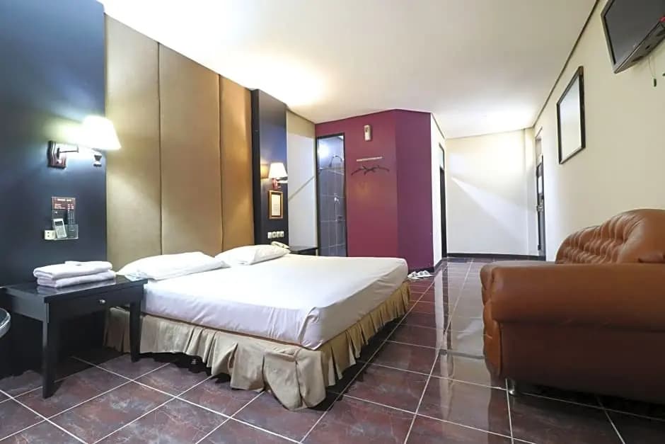 C One Hotel Pulomas - photo 4