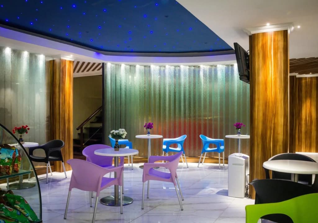 Madu Inn Hotel - photo 11