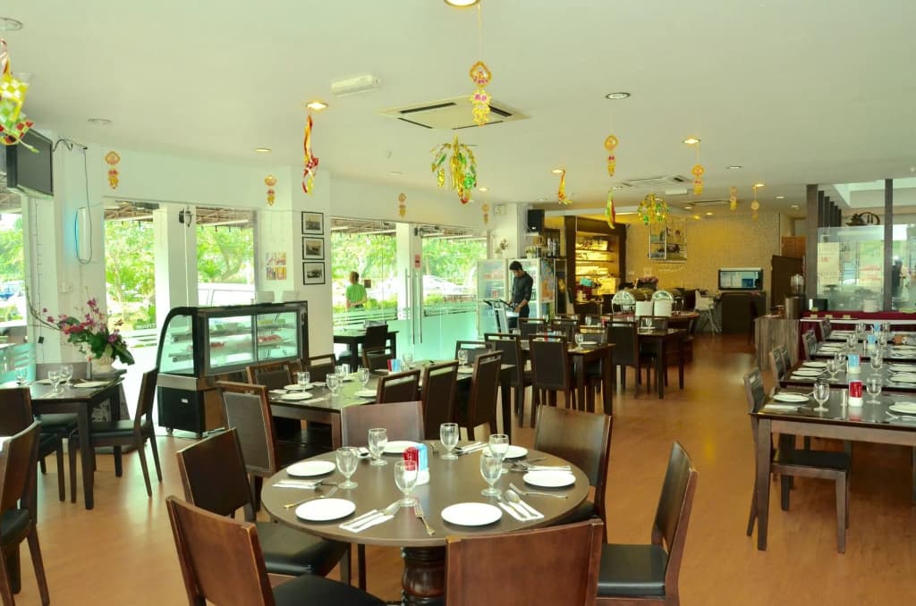 Swan Garden Hotel - photo 22