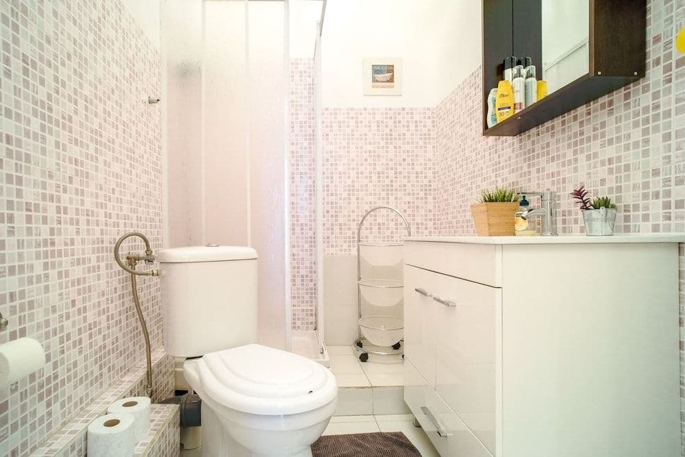 Tram 28 Apartment - photo 7