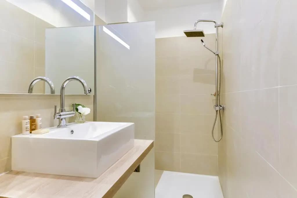 Sweet Inn Saint Lazare - photo 10