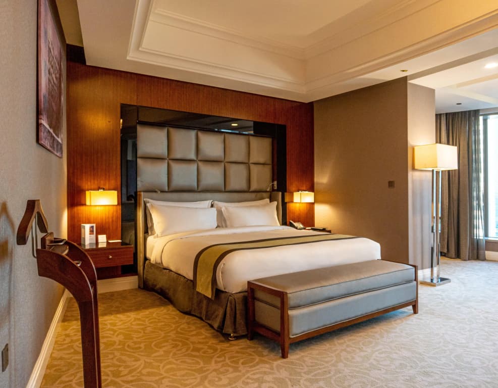 Best Plaza Hotel West Bay - photo 40