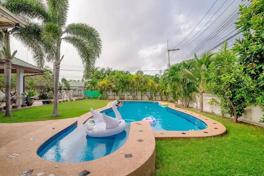 Great Green E Pool Villa - photo 3