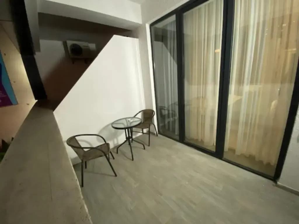 Round Garden Hotel - photo 7