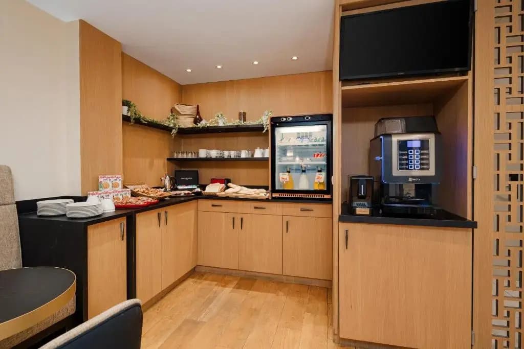 Hotel Frochot Montmartre - photo 23