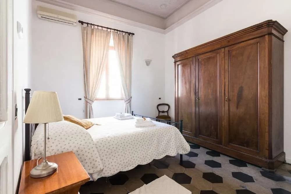 Sunny Apartment Navona Sq - photo 22