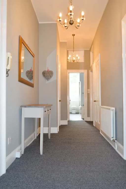 Modern 3 Bedroom Home in Morningside - photo 4