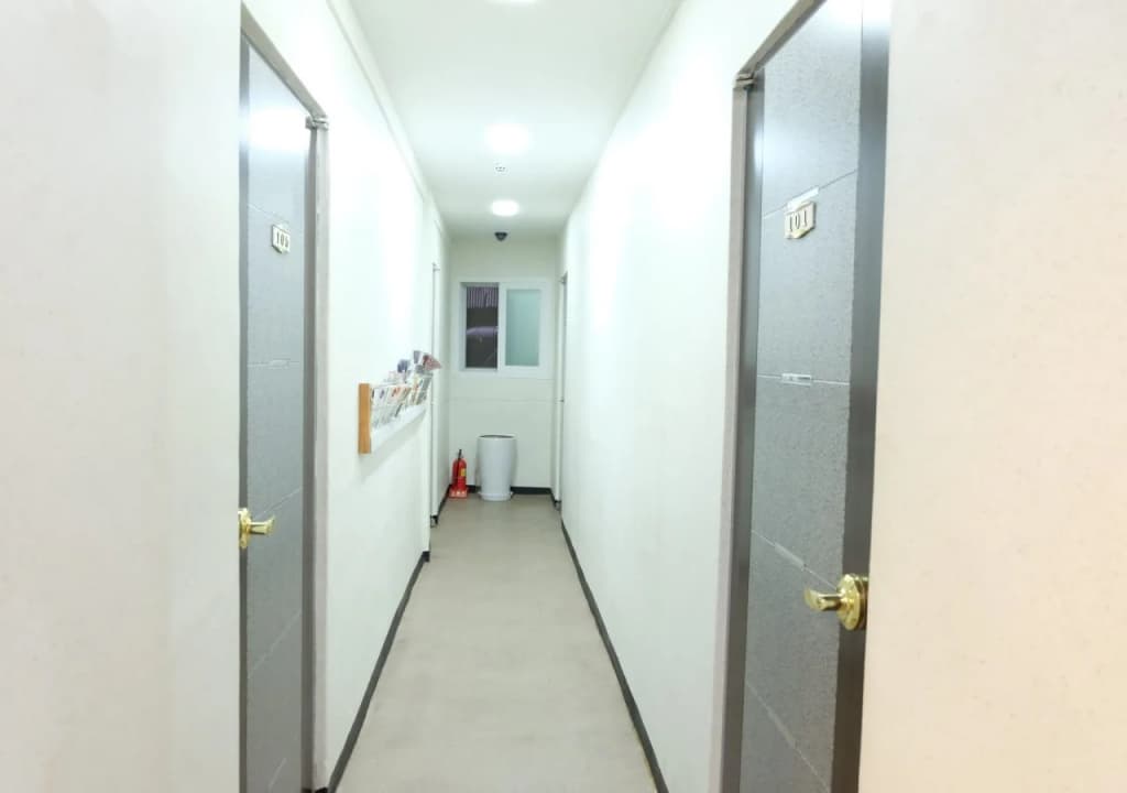 Ohmy Inn Dongdaemun - photo 13