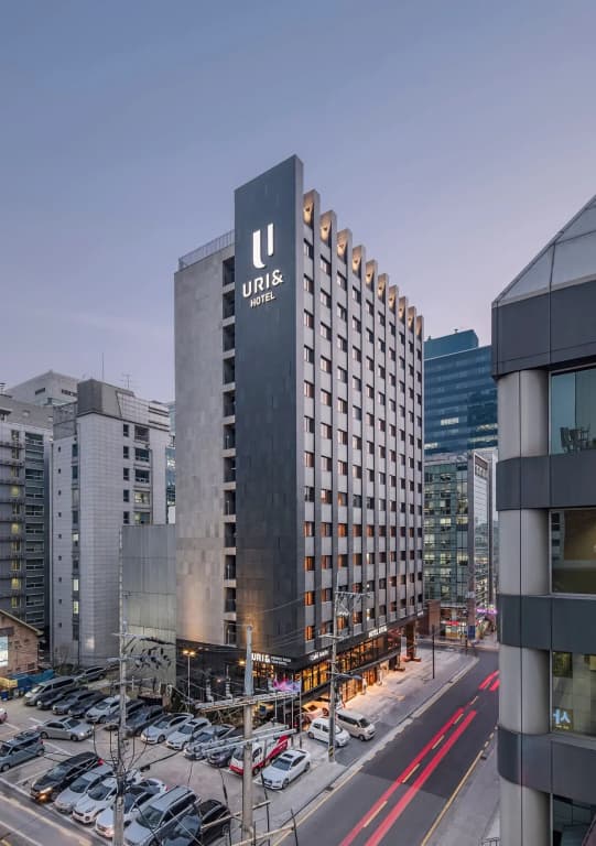 Hotel Uri& - photo 21