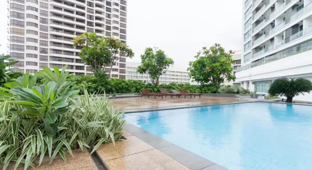 Sea View Monarch Apartment located within Cinnamon Grand Hotel Complex - photo 9