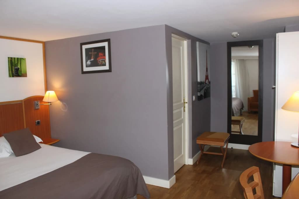 Hotel Metropolitain - photo 9