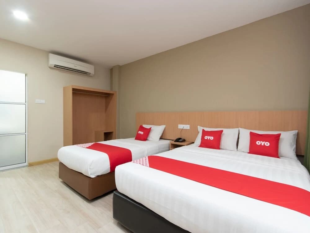 Labuan Avenue Hotel - photo 7