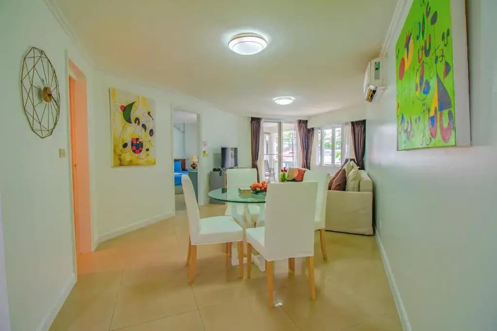 SUITE APARTMENT, 30's JOMTIEN BEACH - photo 10