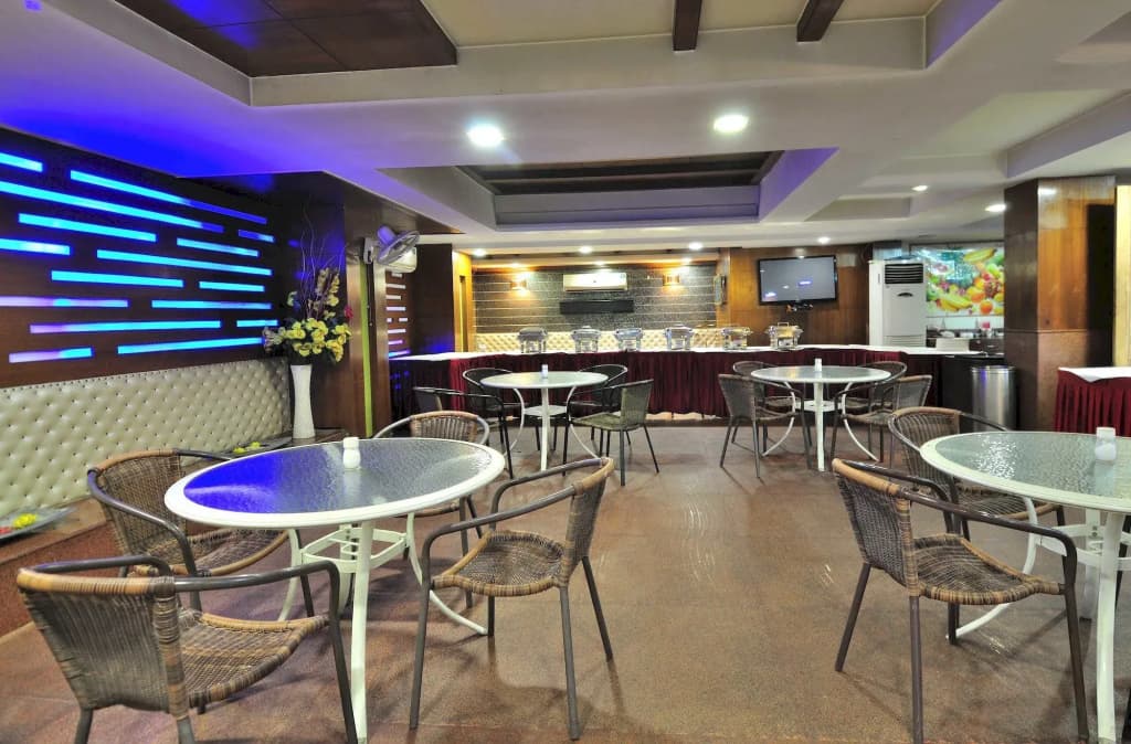 Hotel Krishna Residency at Dwarka - photo 13