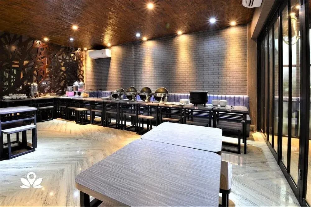 ZEN Rooms Duta Merlin - photo 18