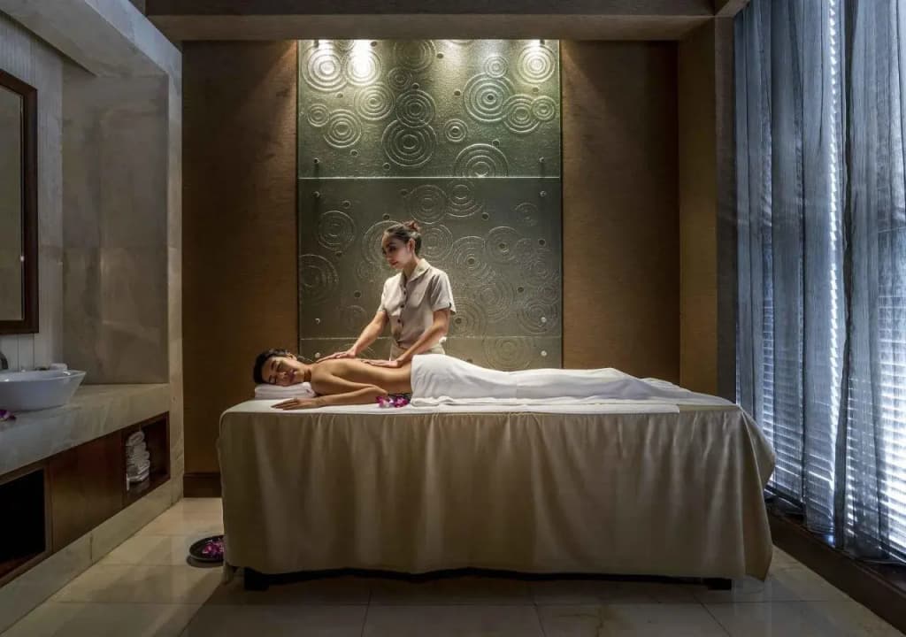 Hilton Bangkok Grande Asoke - photo 38