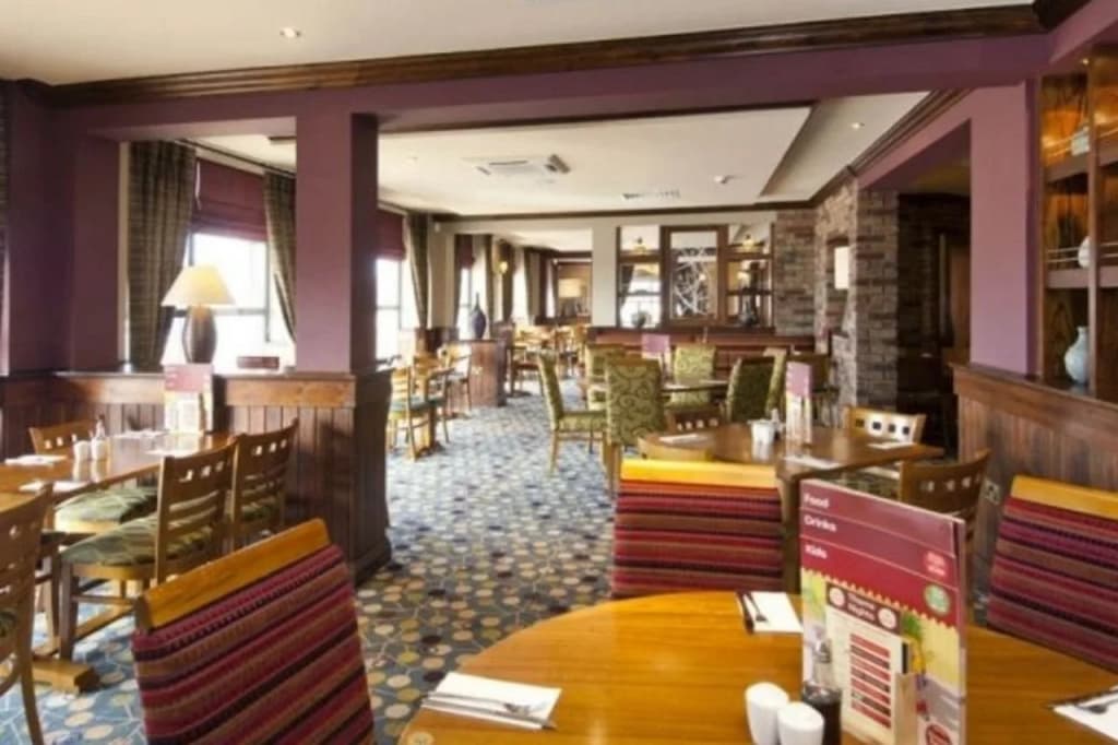 Premier Inn London Barking - photo 8