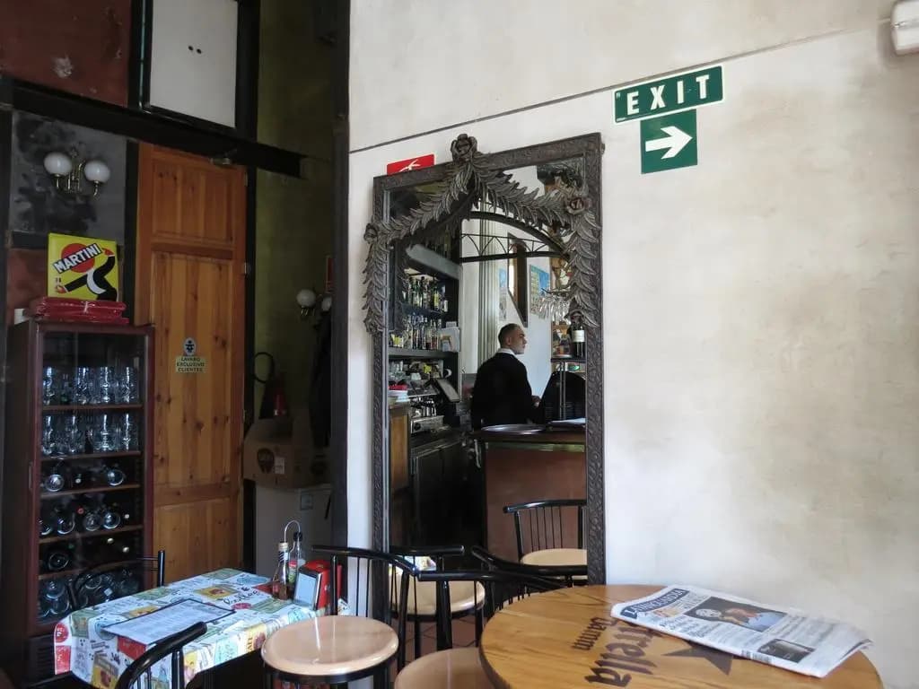 Hostal Nou Raval - photo 2