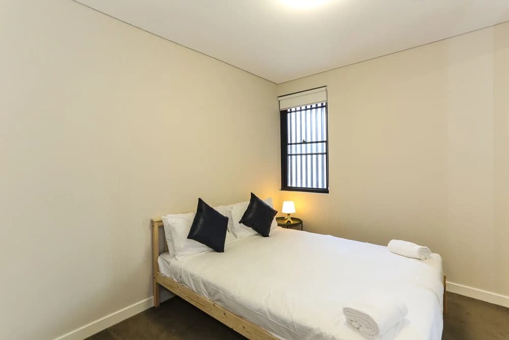 Spacious Apartment at Waitara - photo 2