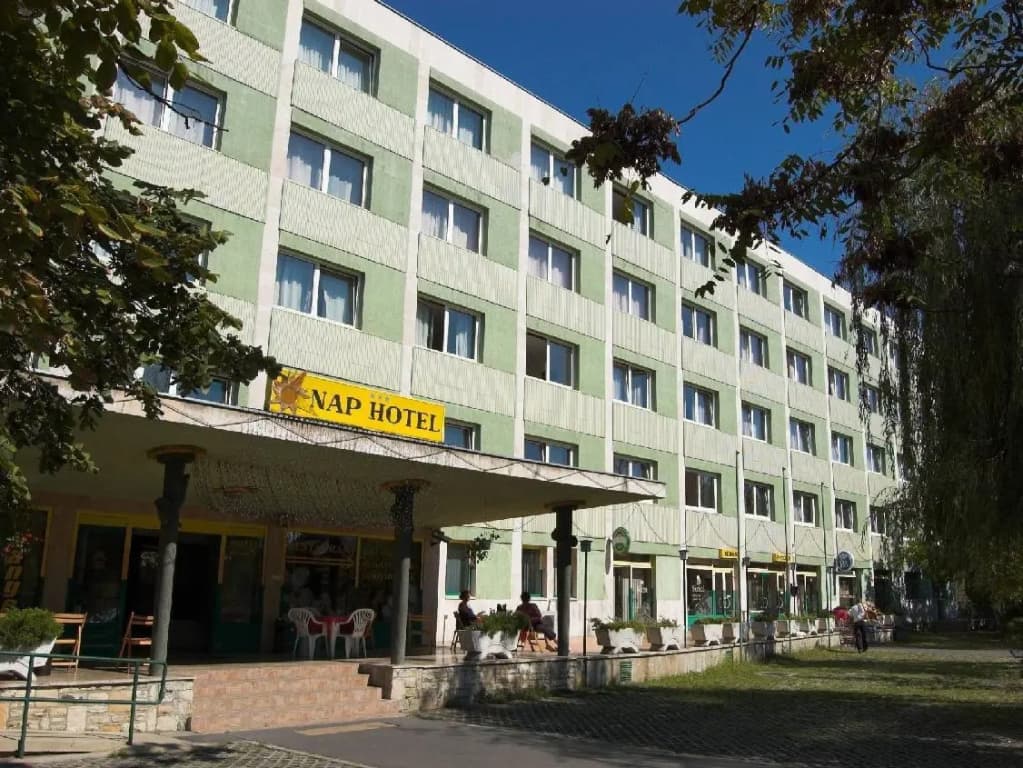 Nap Hotel - main photo