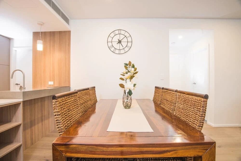 Oud Wood Apartment - photo 13