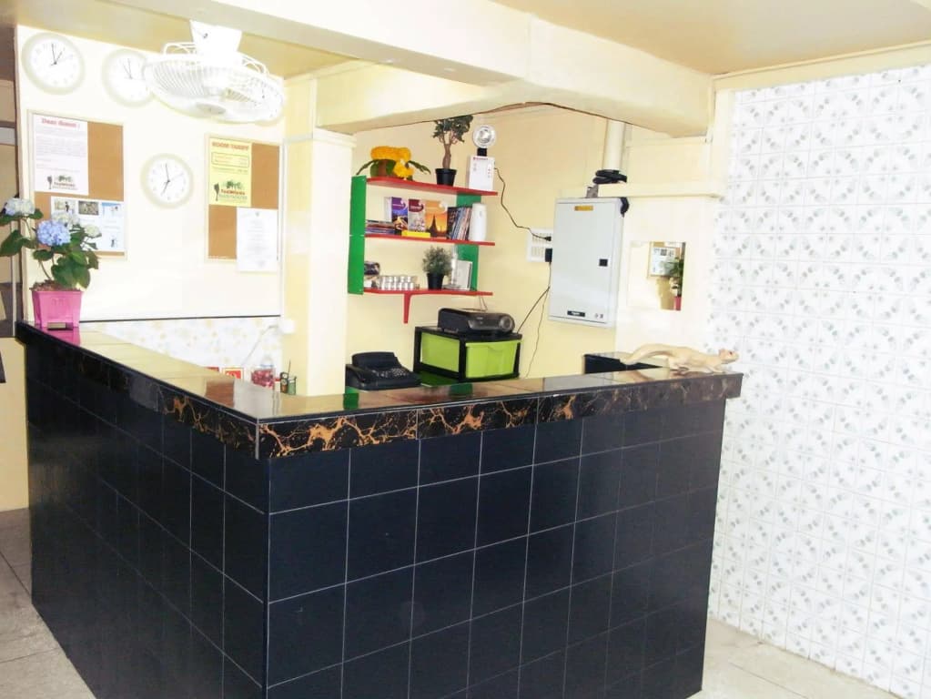 Feel at Home Backpackers(เฟียล แอท โฮม แบ็คแพ็กเกอร์) - main photo