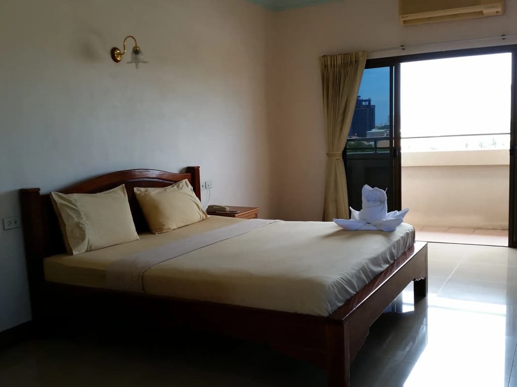 Tassanee Garden Lodge - photo 4