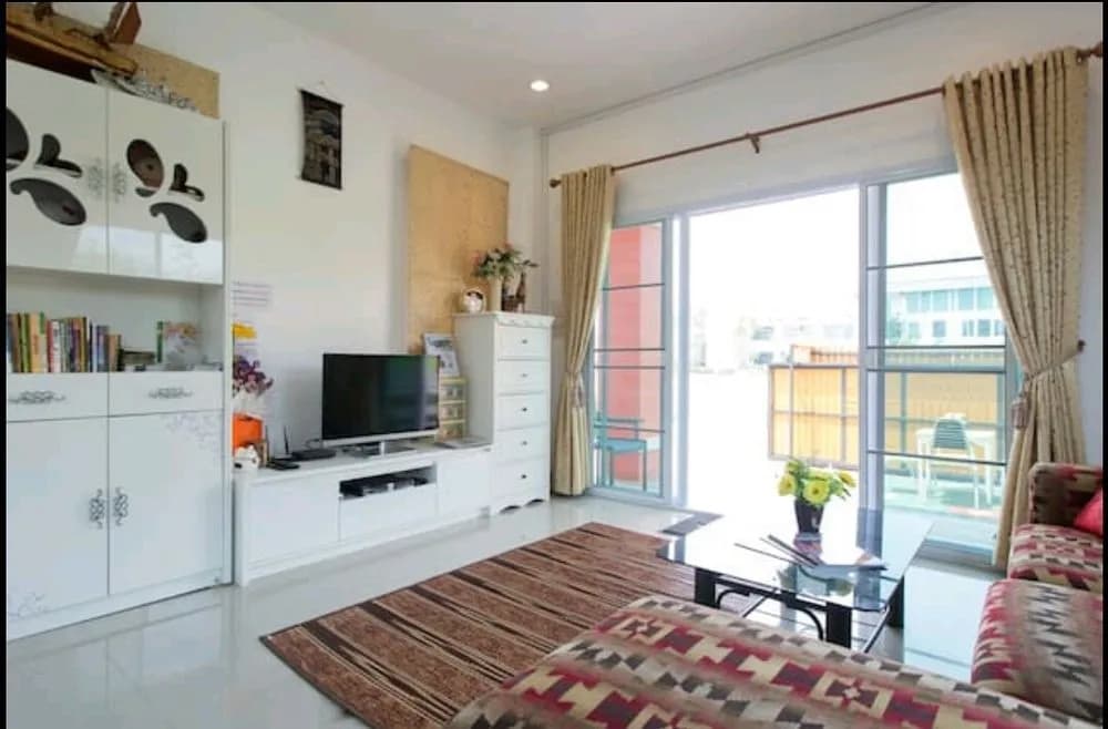 Orange Villa - photo 3
