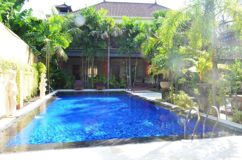 Puri Anom Guest House - photo 9