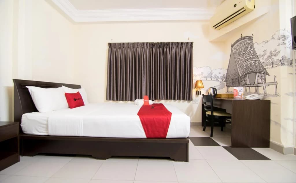 Honey House Hotel - photo 8