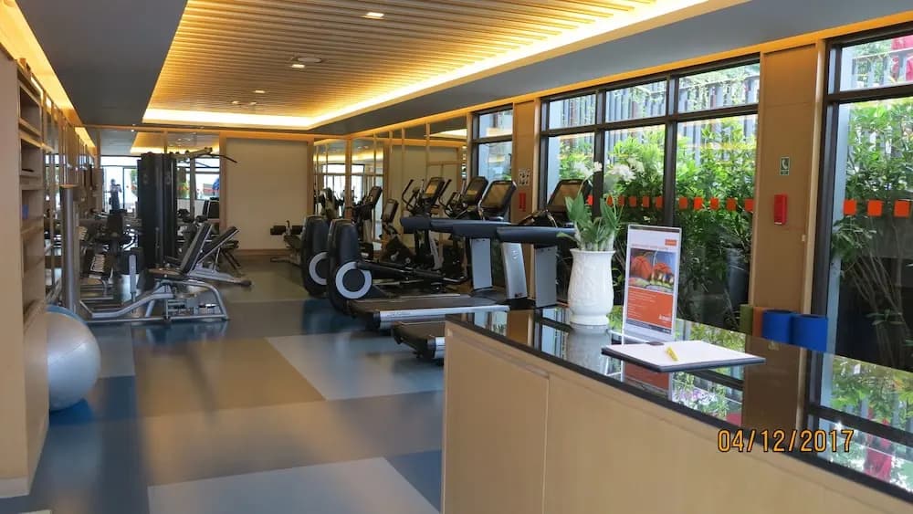Patong Beach Luxury Hotel Apartment - photo 13