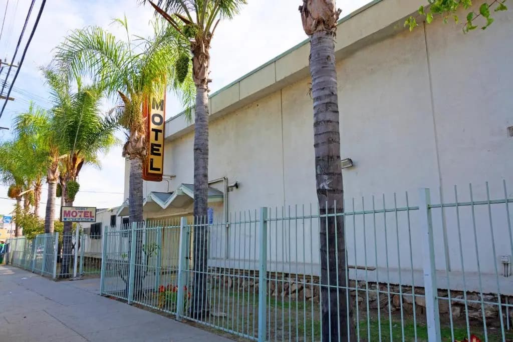 Comet Motel - photo 11