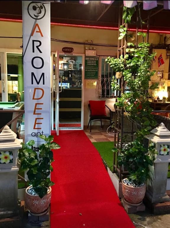 Aromdee Apartment - photo 2