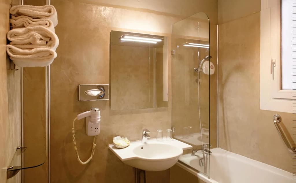 Hotel de La Motte Picquet - photo 28
