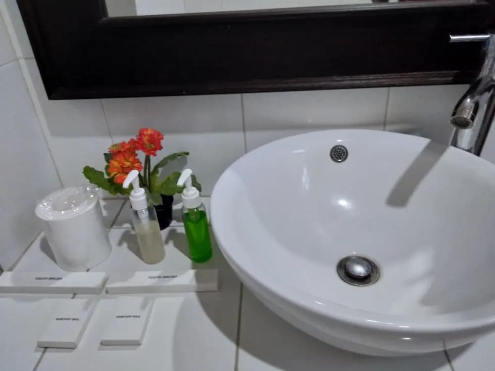 Brata Home Stay - photo 8