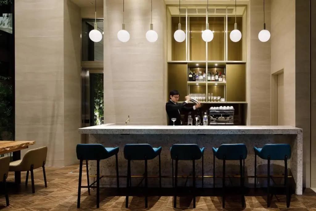 Courtyard Osaka Honmachi by Marriott Hotel - photo 16