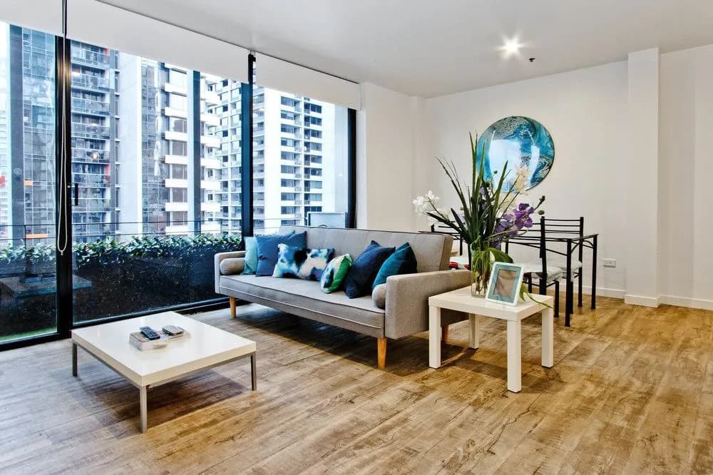 2 Bedder Melbourne Apt in New York End - photo 6