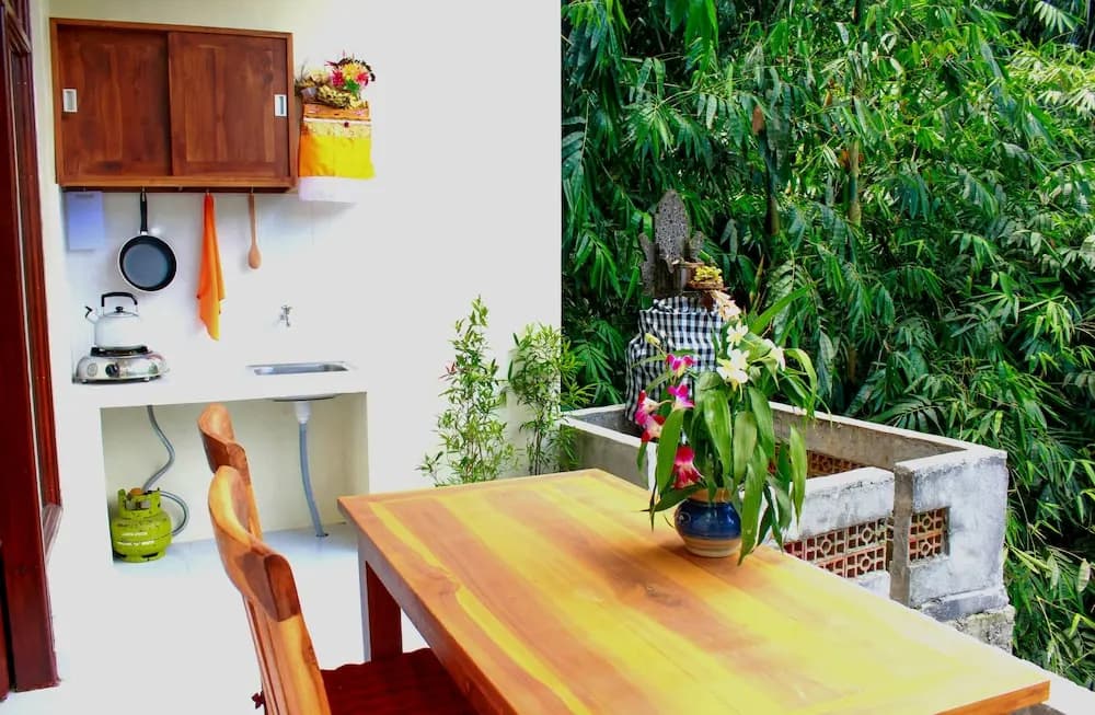 Bali Manwarsa Guest House - photo 18