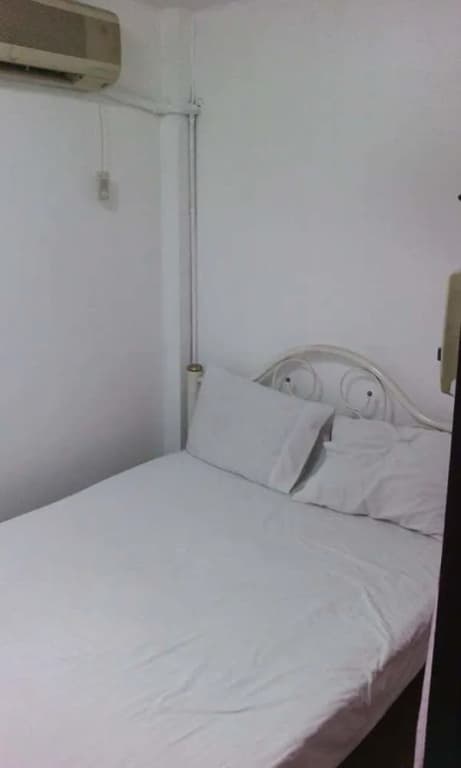 Marina Guesthouse - photo 6