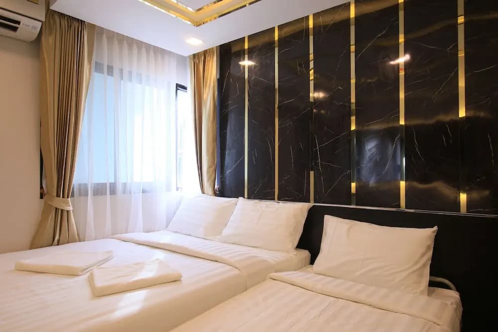 Pratunam Atrium Hotel - photo 3