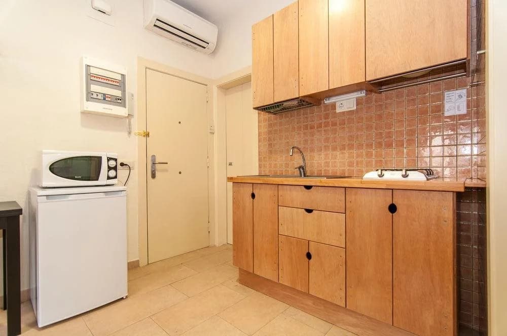 Beach Apartments - photo 12