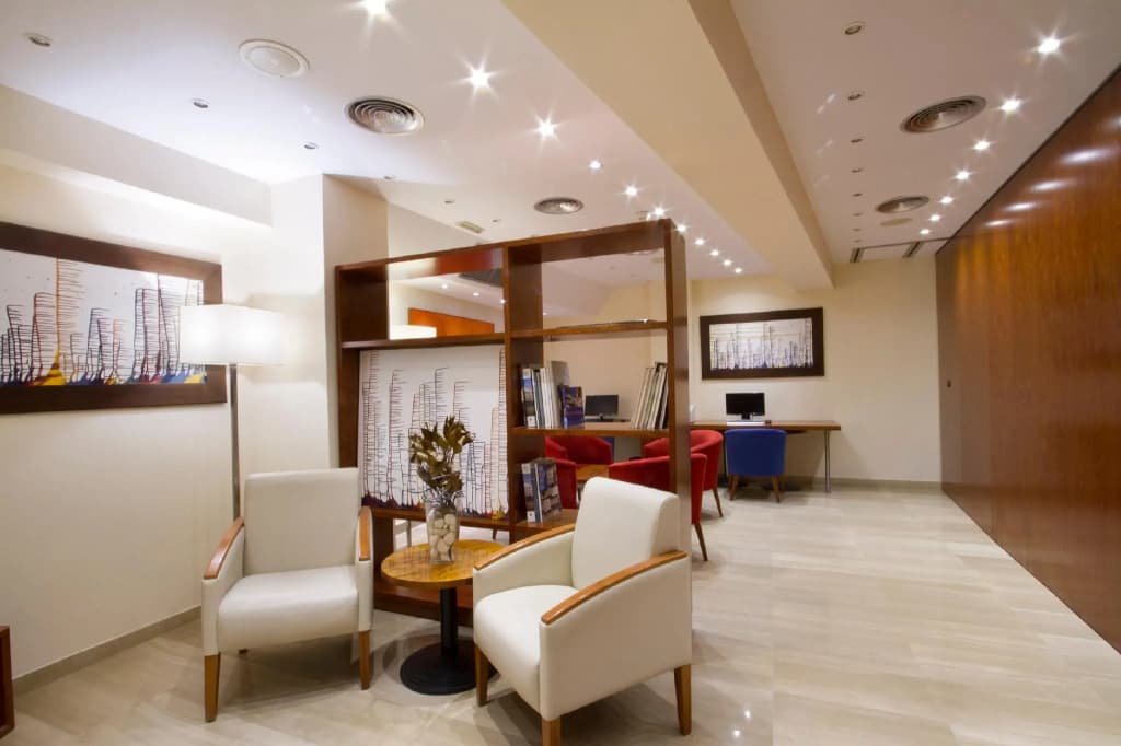 Hotel Garbi Millenni - photo 2