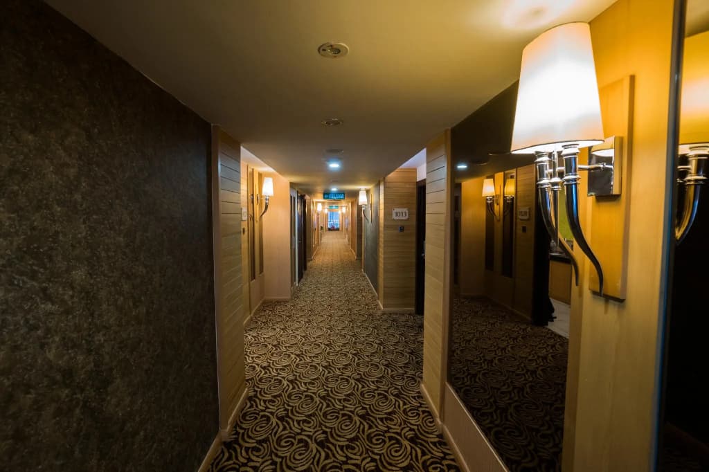 JC Mark Hotel - photo 10