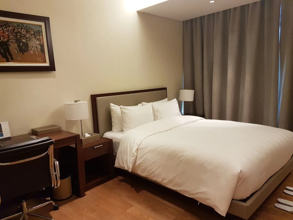 Lotte The Residence - main photo